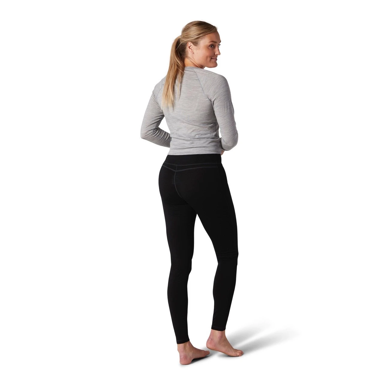 Smartwool Women's Classic All-Season Merino Base Layer Bottom Tights 5 Smartwool Women's Classic All-Season Merino Base Layer Bottom Tights - Image 3
