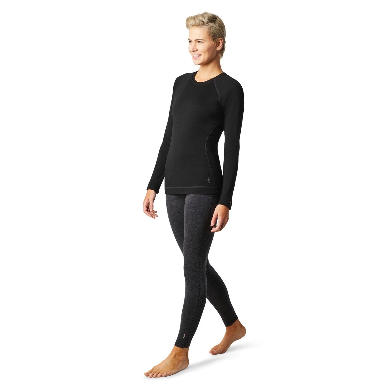 Smartwool Women's Classic Thermal Merino Base Layer Crew Shirt 4 Smartwool Women's Classic Thermal Merino Base Layer Crew Shirt - Image 2