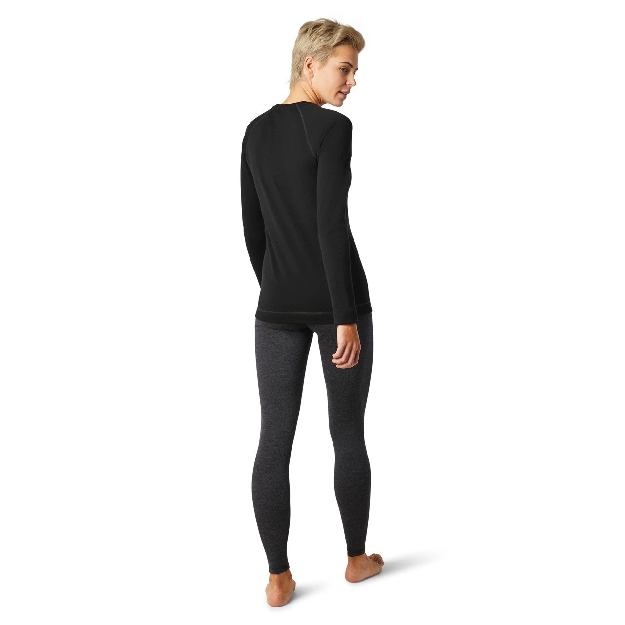 Smartwool Women's Classic Thermal Merino Base Layer Crew Shirt 5 Smartwool Women's Classic Thermal Merino Base Layer Crew Shirt - Image 3