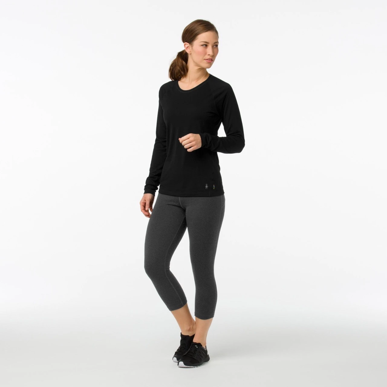 Smartwool Women's Classic All-Season Merino Base Layer Long Sleeve Shirt 4 Smartwool Women's Classic All-Season Merino Base Layer Long Sleeve Shirt - Image 2